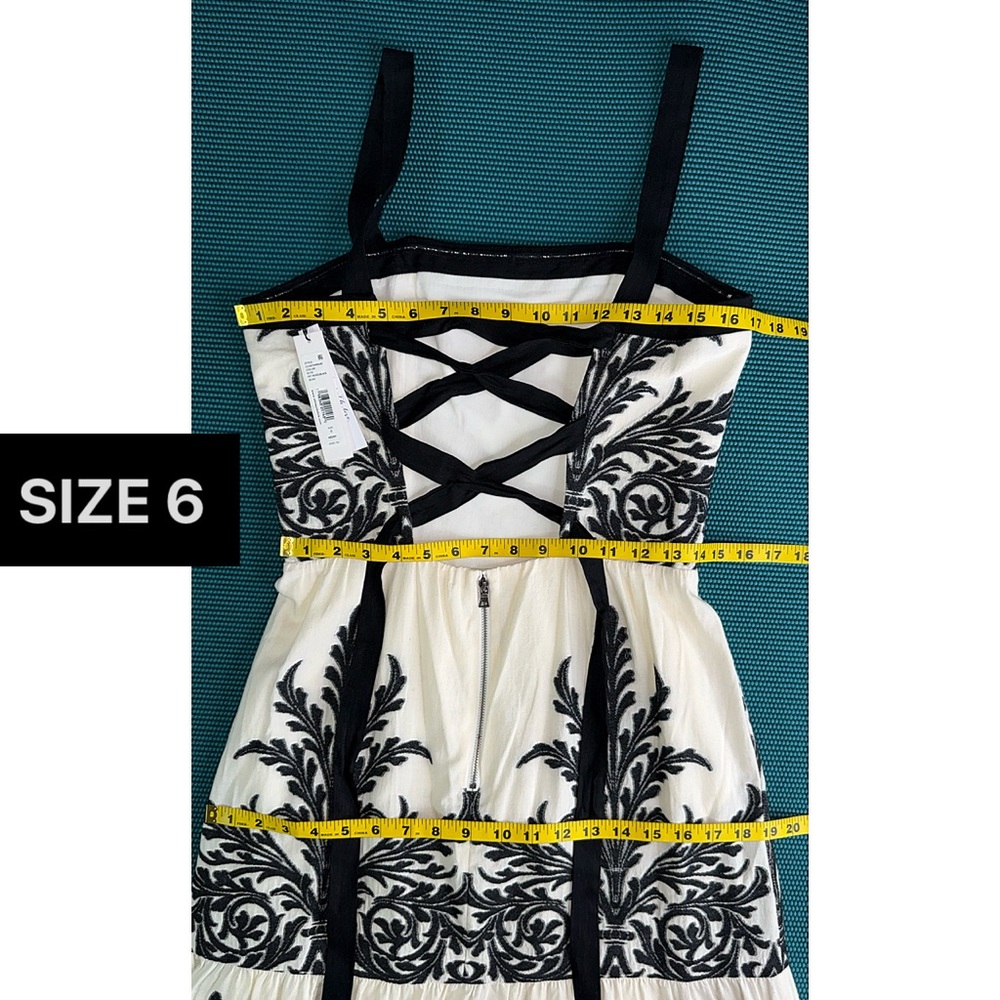 Alice + Olivia Saige Cotton Linen Blend Off White Black Tiered Maxi Dress - Picture 8 of 14